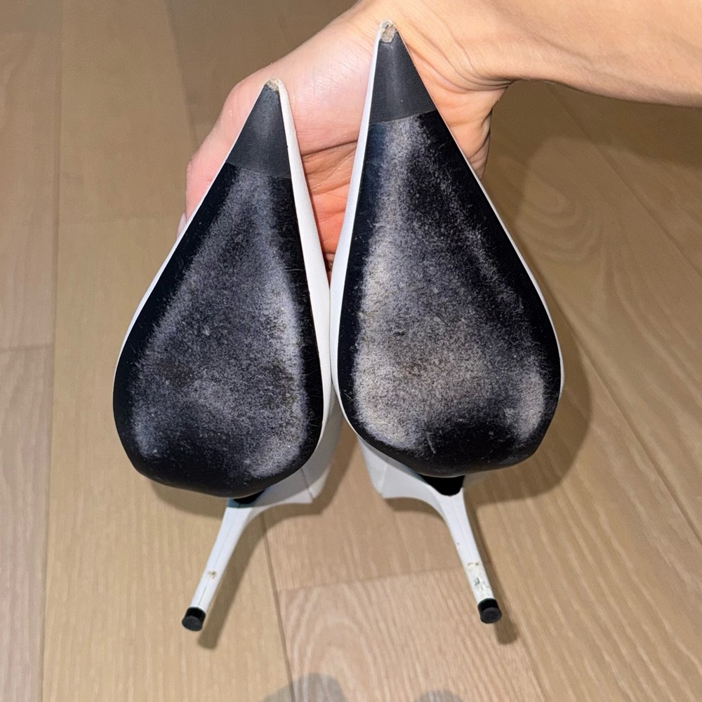 BALENCIAGA
Square Knife Pumps - Picture 7 of 11